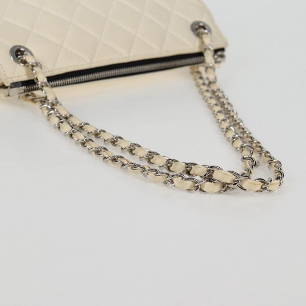 Chanel Jumbo Beige Leather Shoulder Bag (Pre-Owned) - Picture 5 of 16